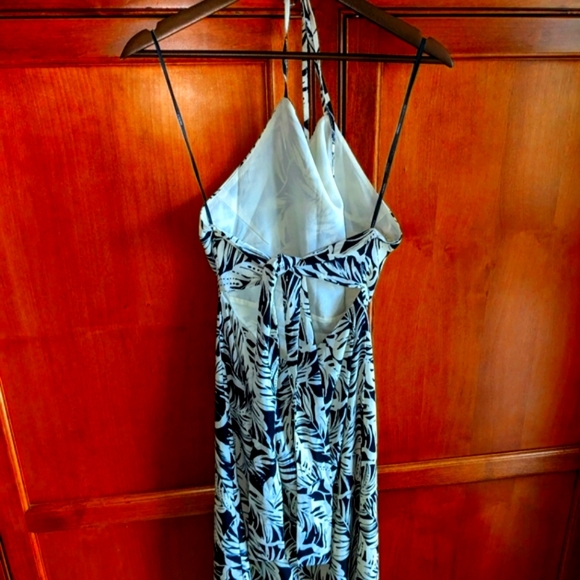 Tropical Palms Maxi Dress - Picture 3 of 16